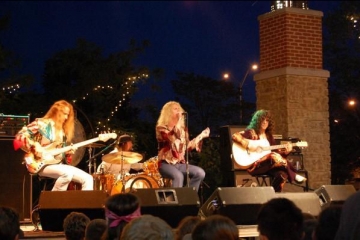Image: Zoso: The Ultimate Led Zeppelin Tribute w/ CADILLAC SAINTS