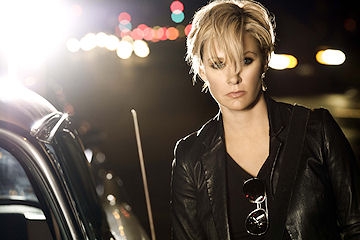 Image: Shelby Lynne in concert