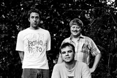 Image: Future Islands with ED SCHRADER'S MUSIC BEAT