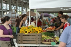 Image: Chattanooga Market at the First Tennessee Pavilion